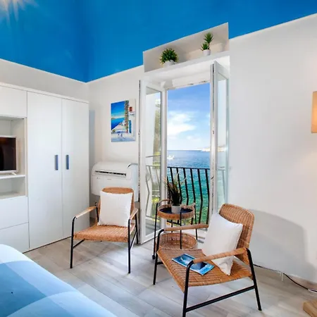 Sorrento Realty Holidays - Blu Dream *